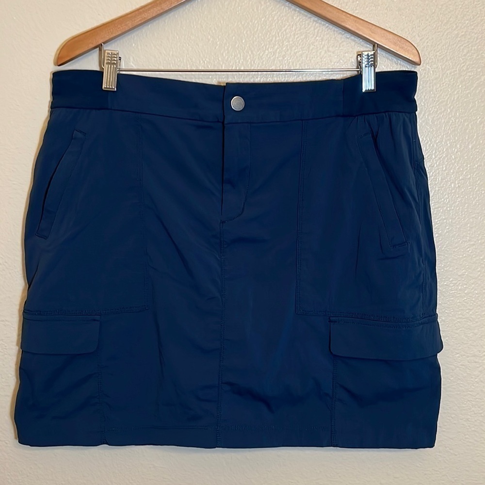 Athleta Navy Blue Cargo Skirt Size 16T